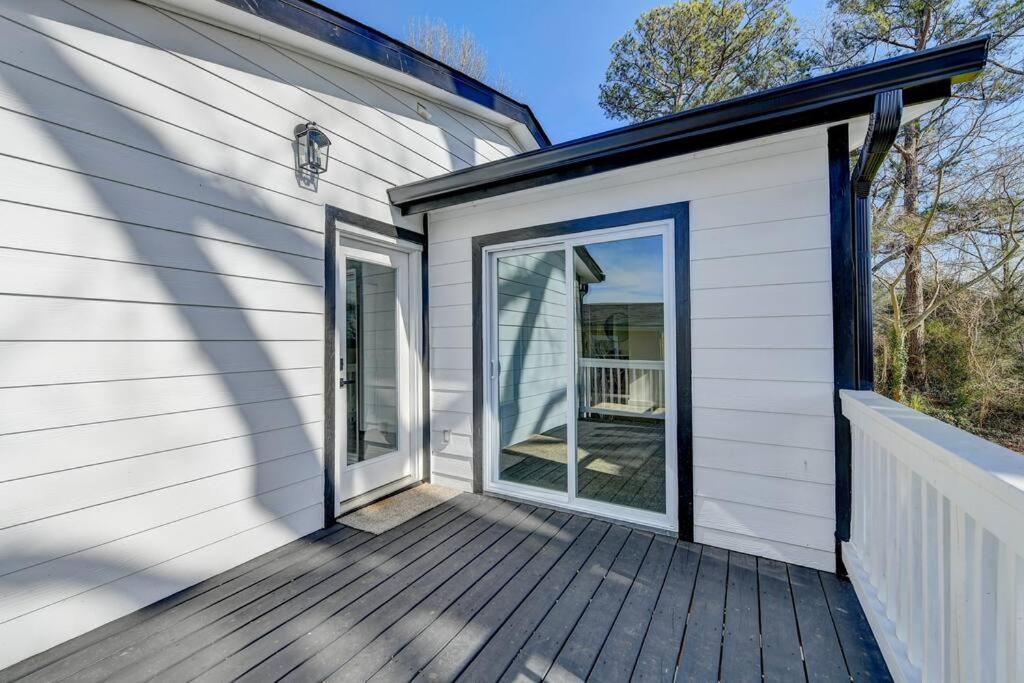 Modern Home At Colonial College Park Atlanta Buitenkant foto