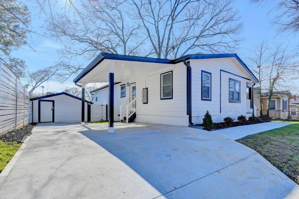 Modern Home At Colonial College Park Atlanta Buitenkant foto